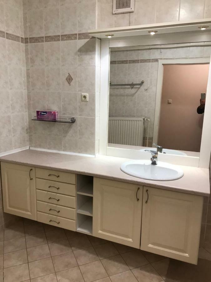 Gabor Pal 1 Apartman 2 Szoba Dunafoldvar Buitenkant foto