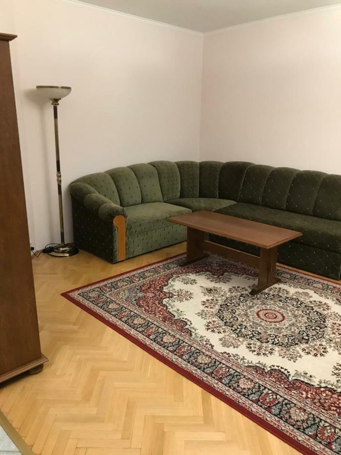 Gabor Pal 1 Apartman 2 Szoba Dunafoldvar Buitenkant foto